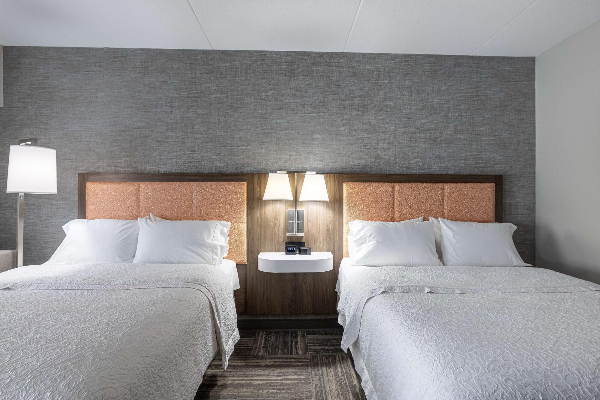 Hampton Inn & Suites Knoxville-Downtown Екстериор снимка
