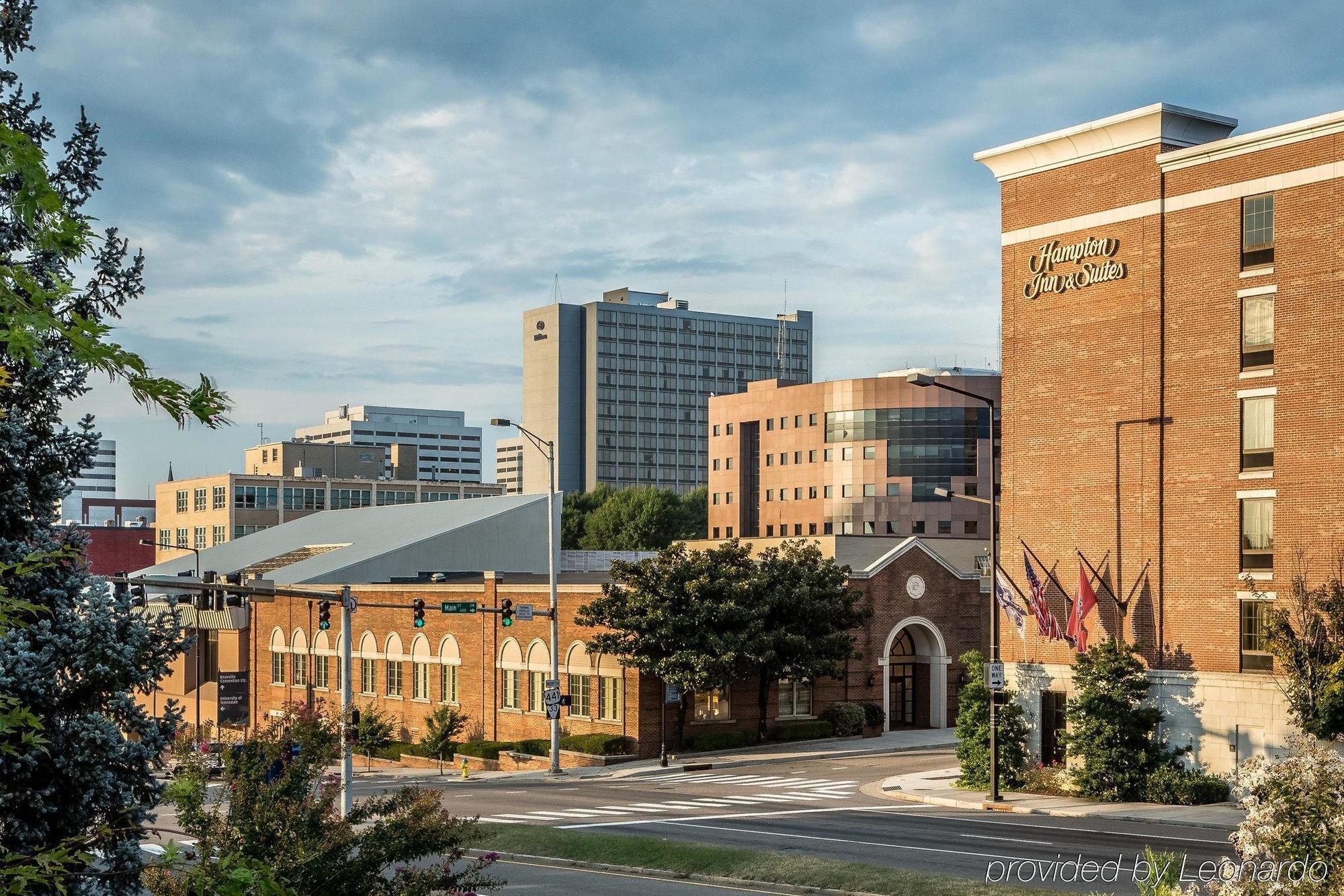 Hampton Inn & Suites Knoxville-Downtown Екстериор снимка