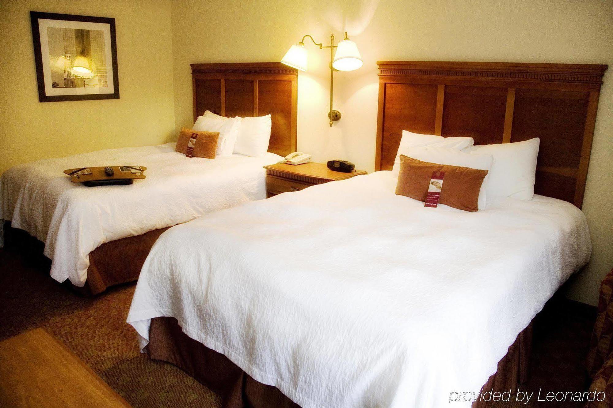Hampton Inn & Suites Knoxville-Downtown Екстериор снимка