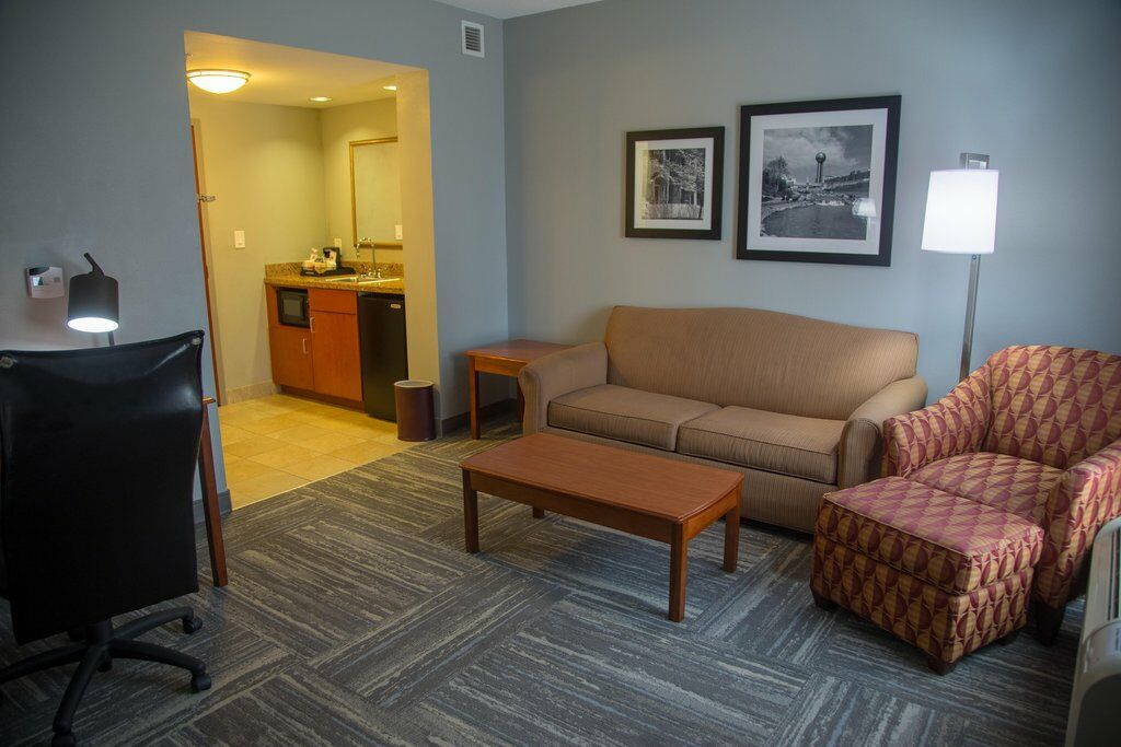 Hampton Inn & Suites Knoxville-Downtown Екстериор снимка