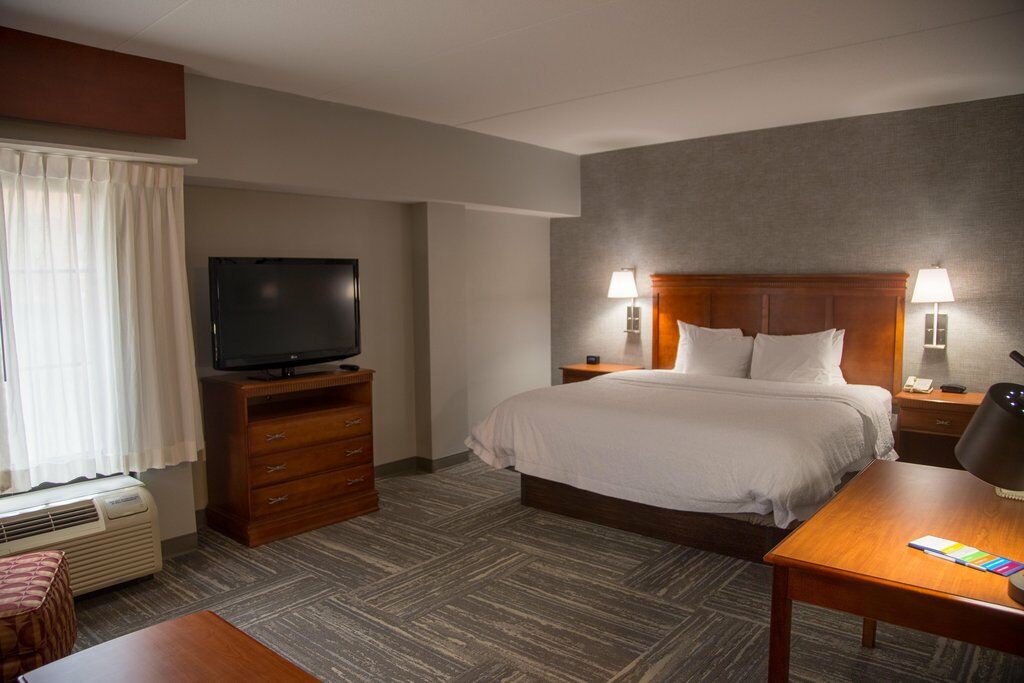 Hampton Inn & Suites Knoxville-Downtown Екстериор снимка
